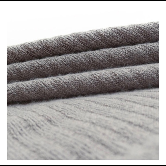 Off the Shoulder Grey Sweater - Picture 4 of 5